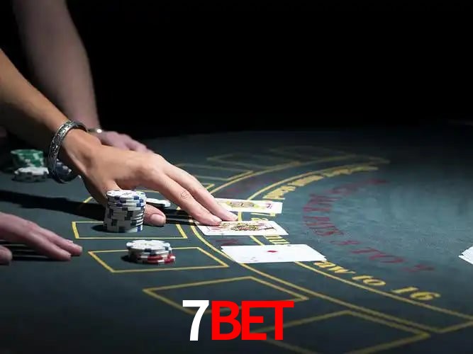 Jogos de Mesa Premium 7bet - Blackjack, Roleta, Baccarat